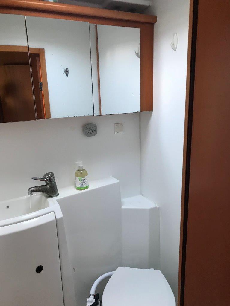 Bathroom_full_size